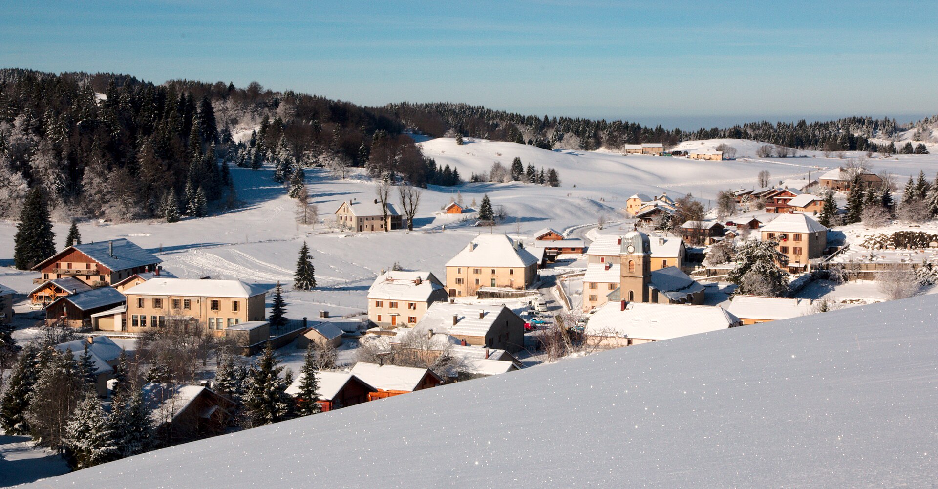 La Pesse / Les Bouchoux — Alpine village in France