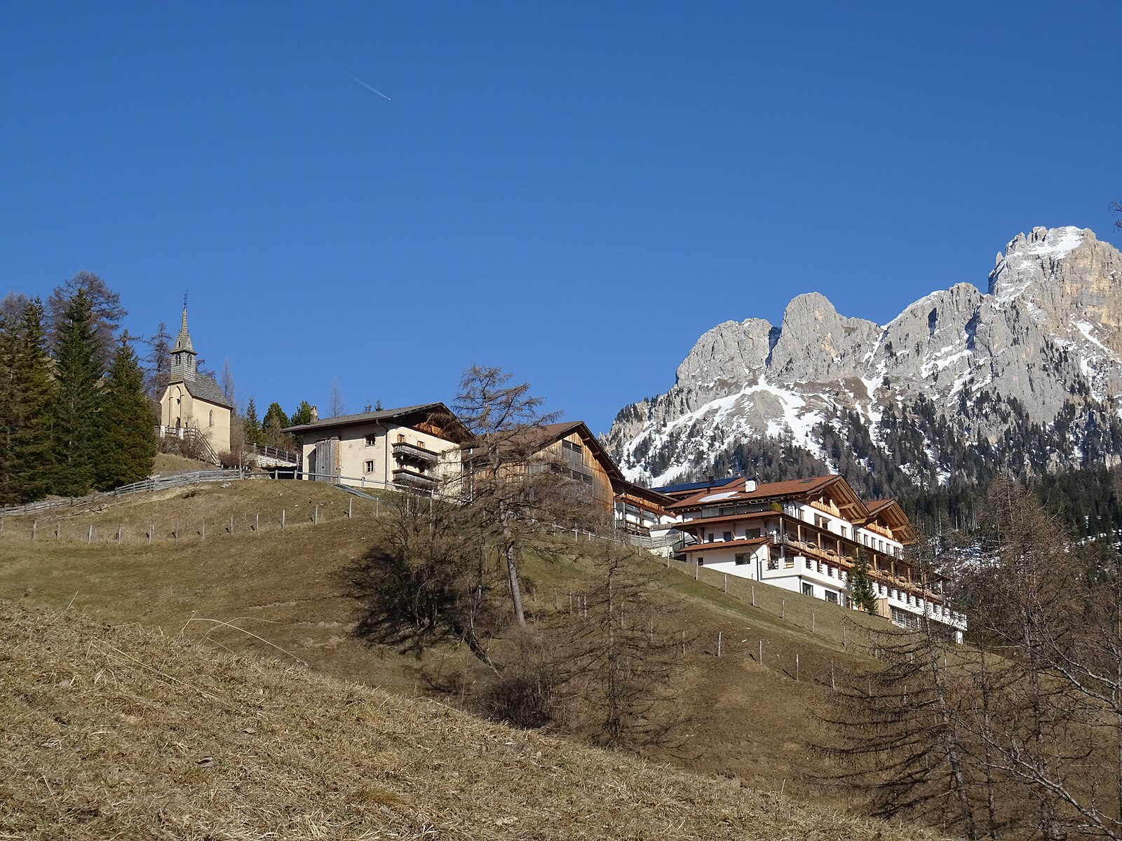 Obereggen — Alpine village in Italy