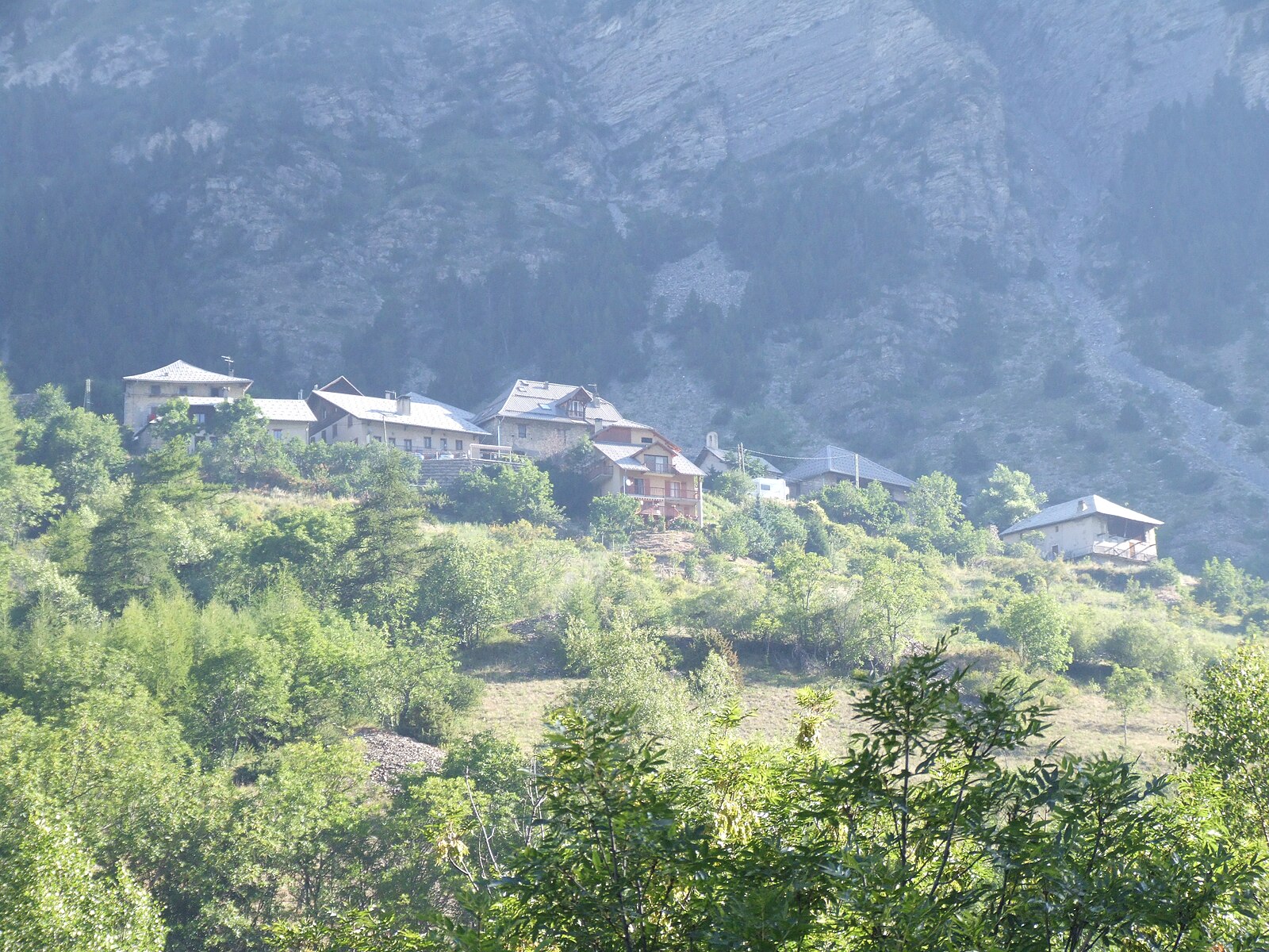 Les Orres — Alpine village in France