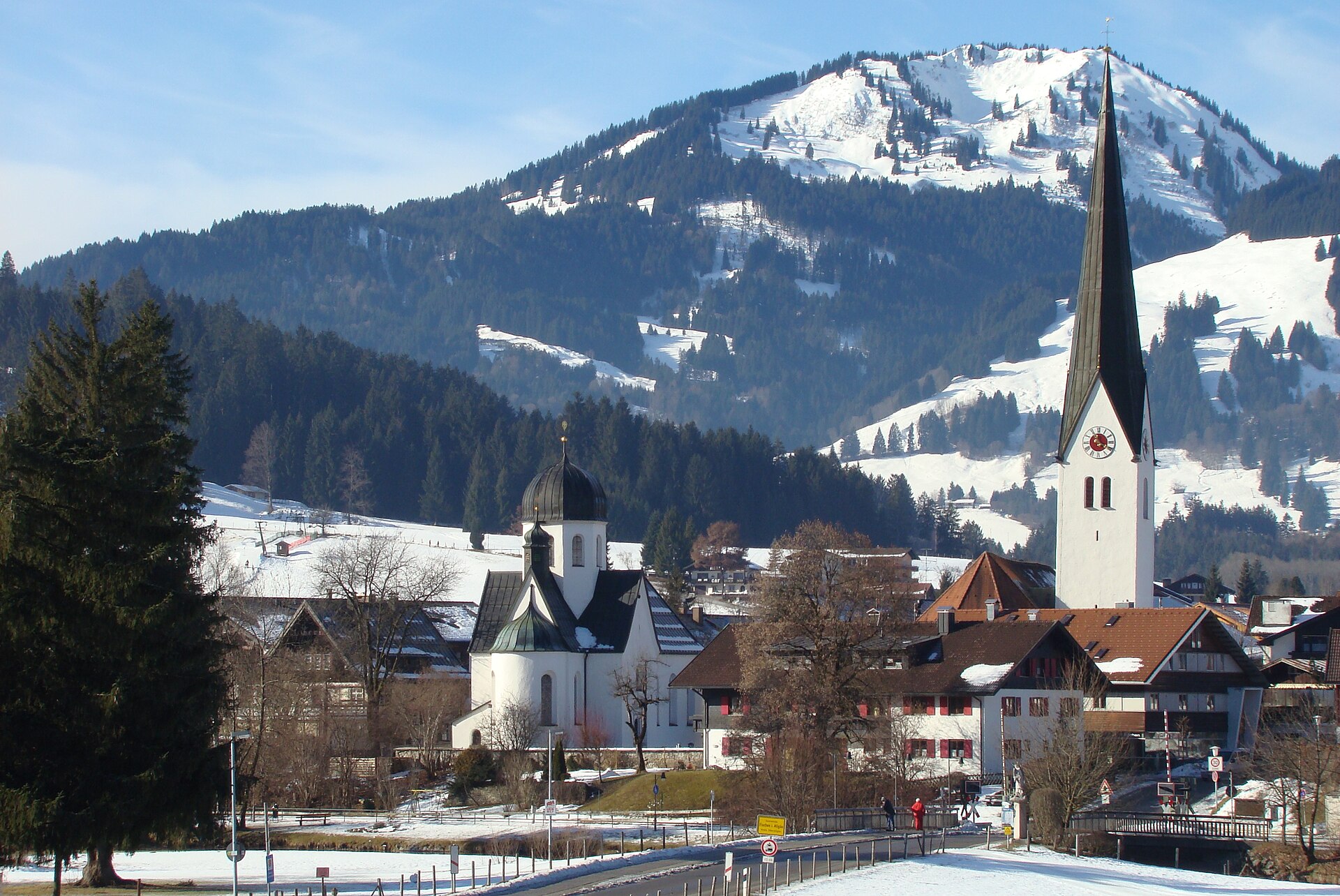 Fischen im Allgäu — Alpine village in Germany