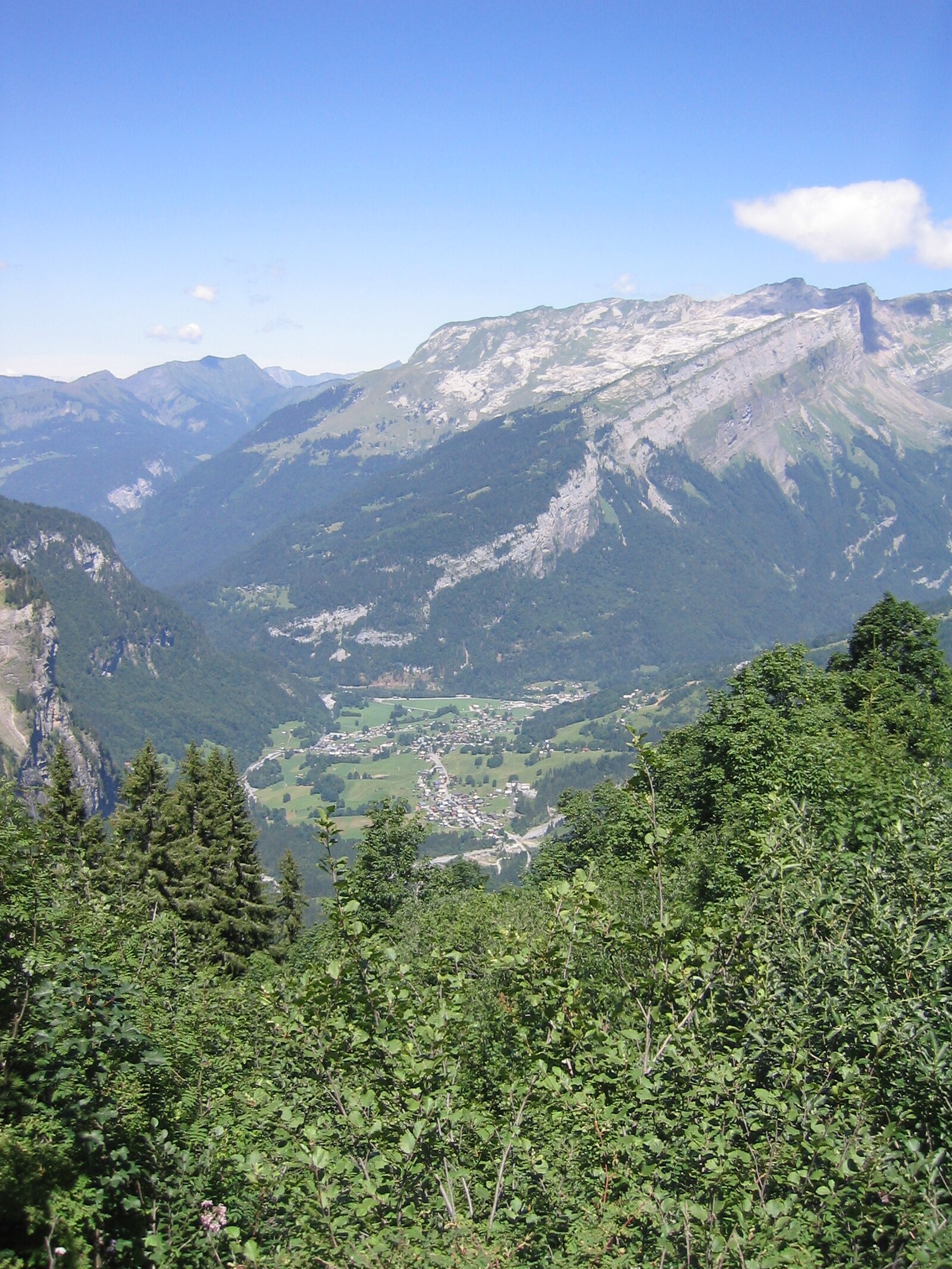 Sixt-Fer-à-Cheval — Alpine village in France
