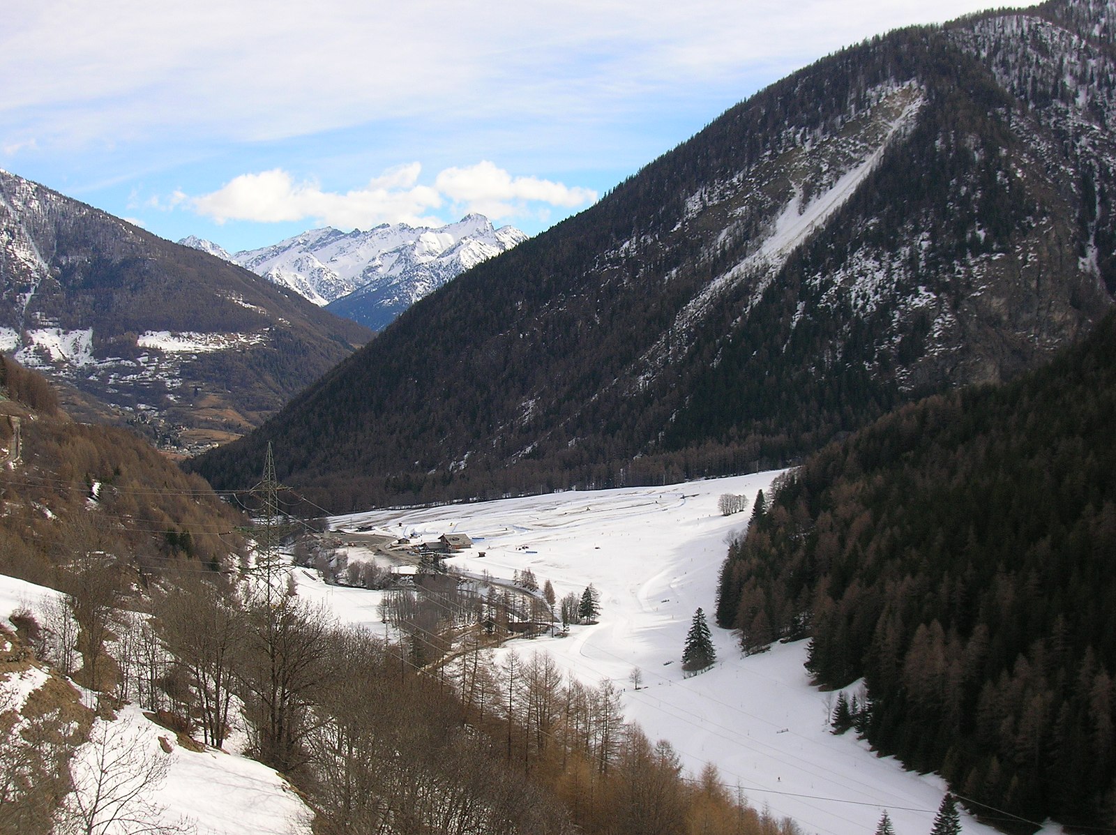 St. Oyen Flassin — Alpine village in Italy
