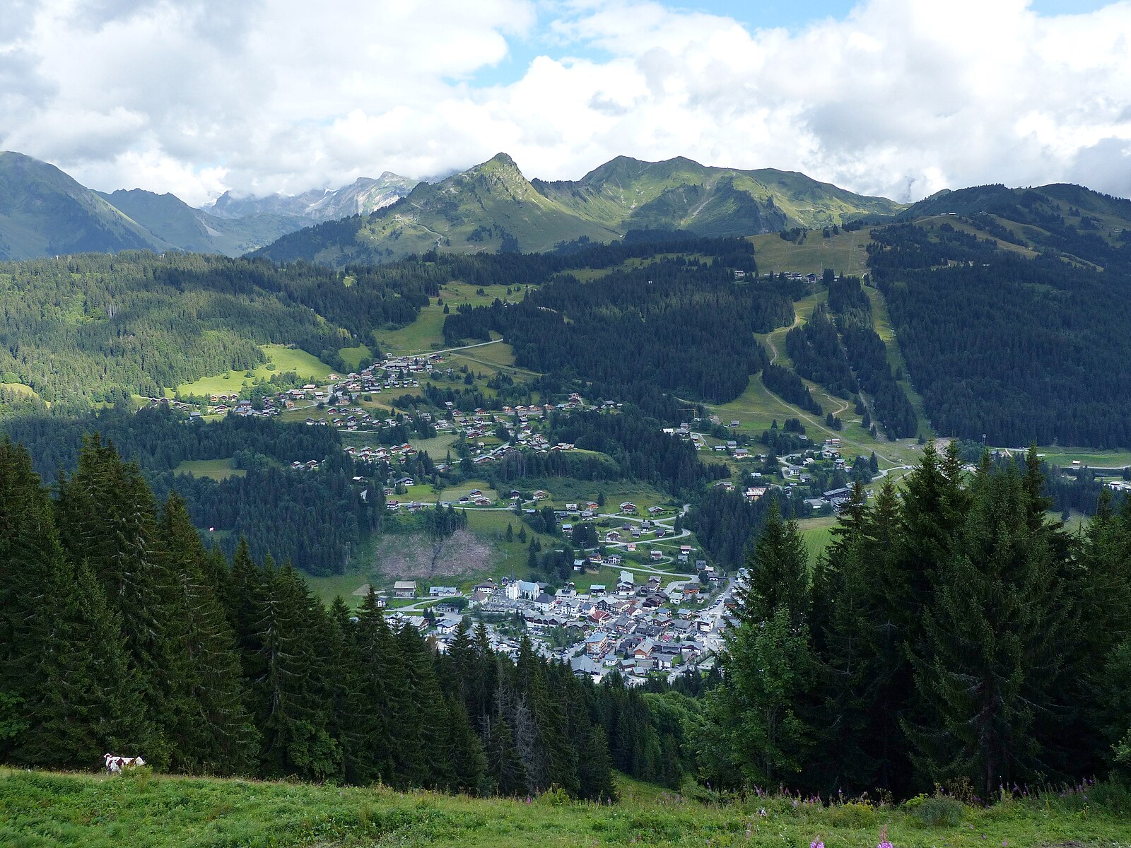 Les Gets — Alpine village in France
