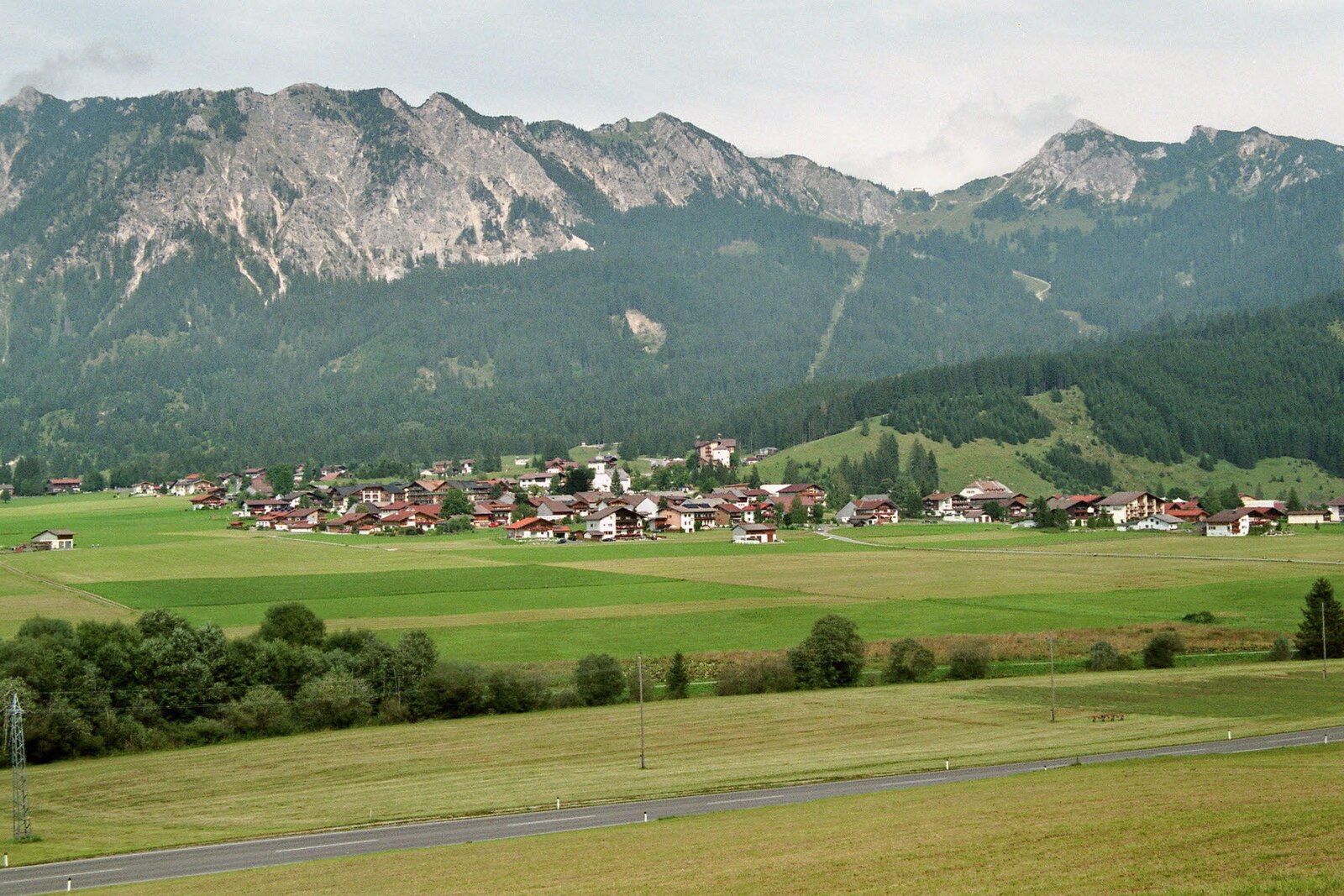 Grän — Alpine village in Austria