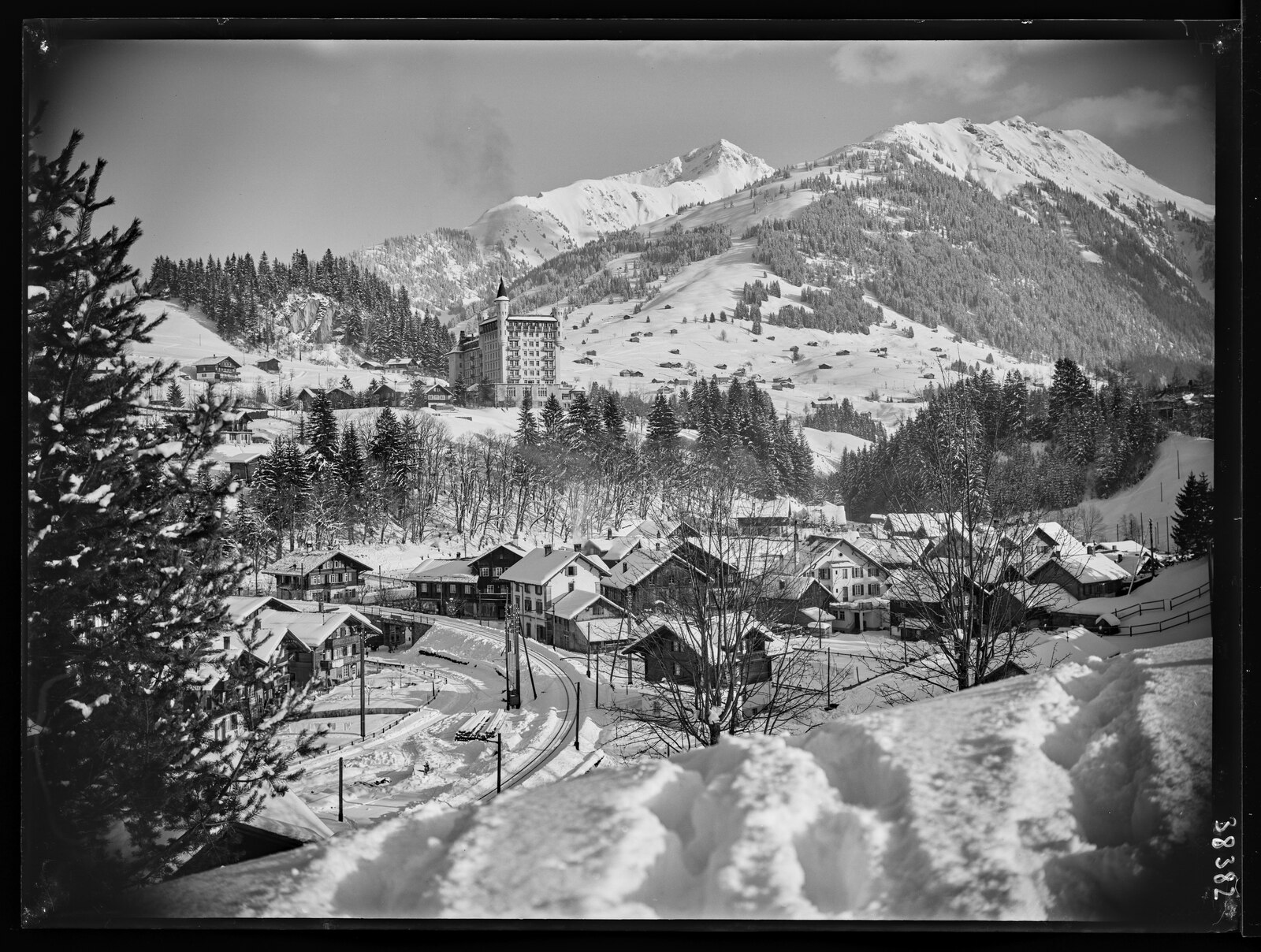 Gstaad - Wasserngrat — Alpine village in Switzerland