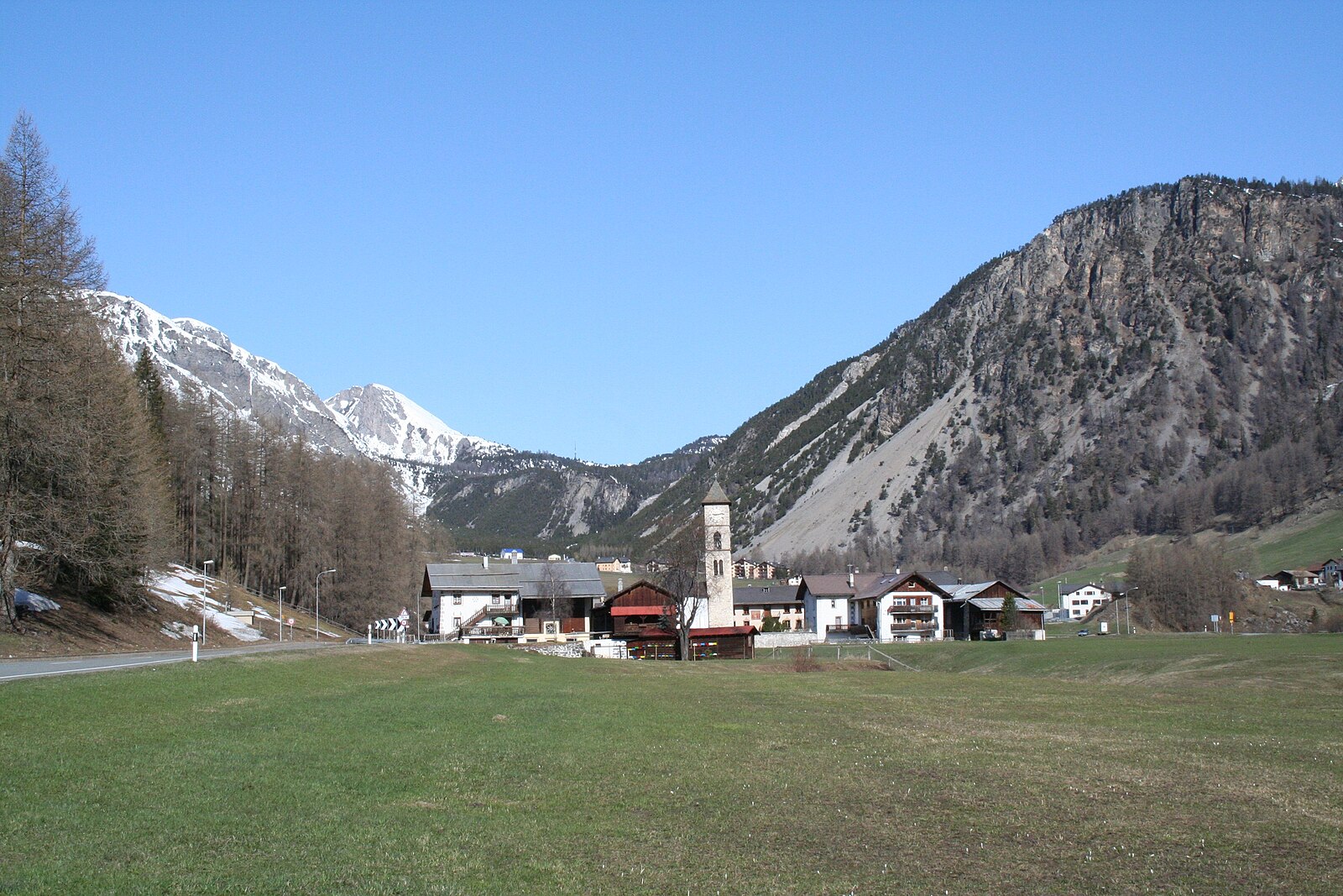 Tschierv — Alpine village in Switzerland