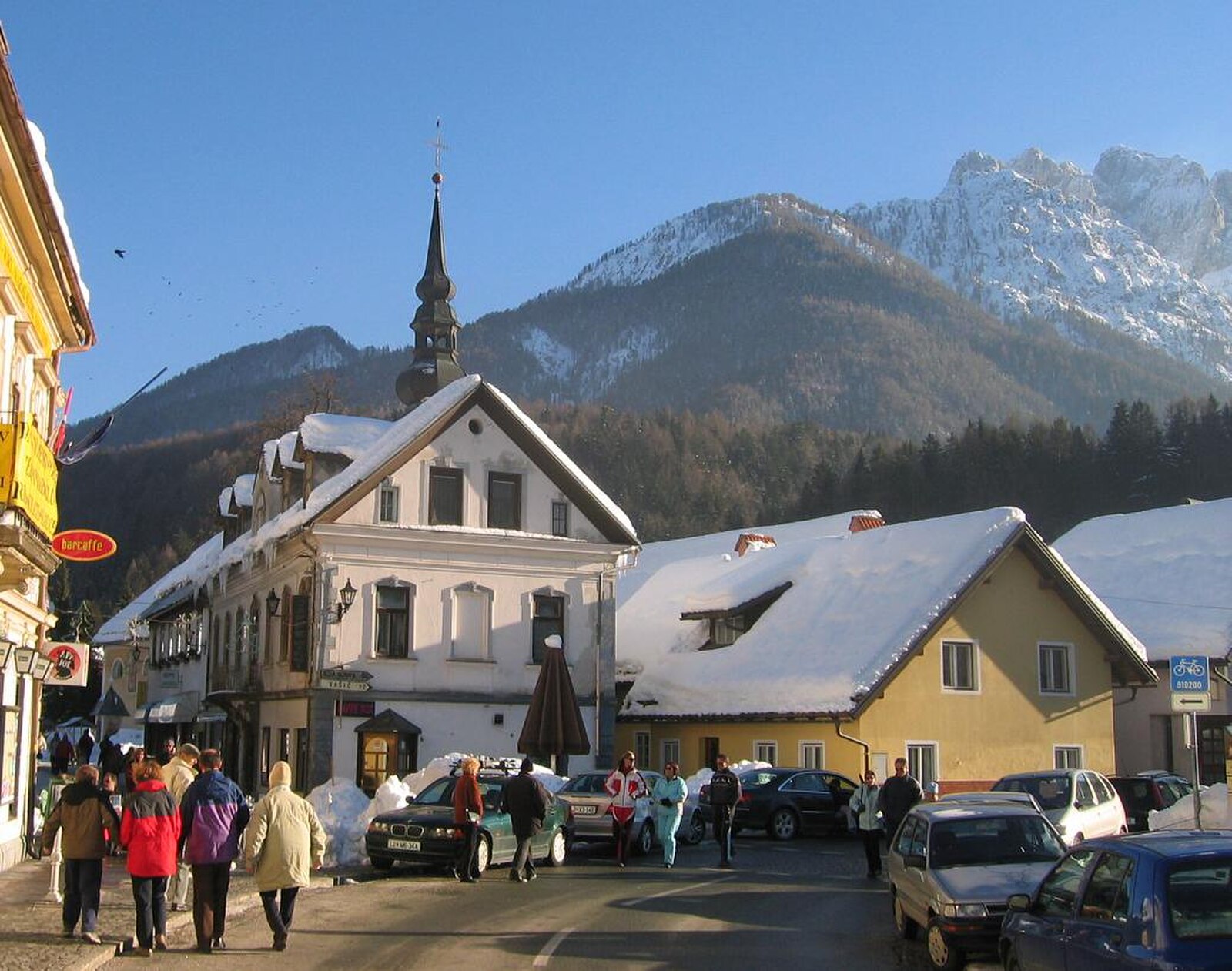 Macesnovc Rateče — Alpine village in Slovenia