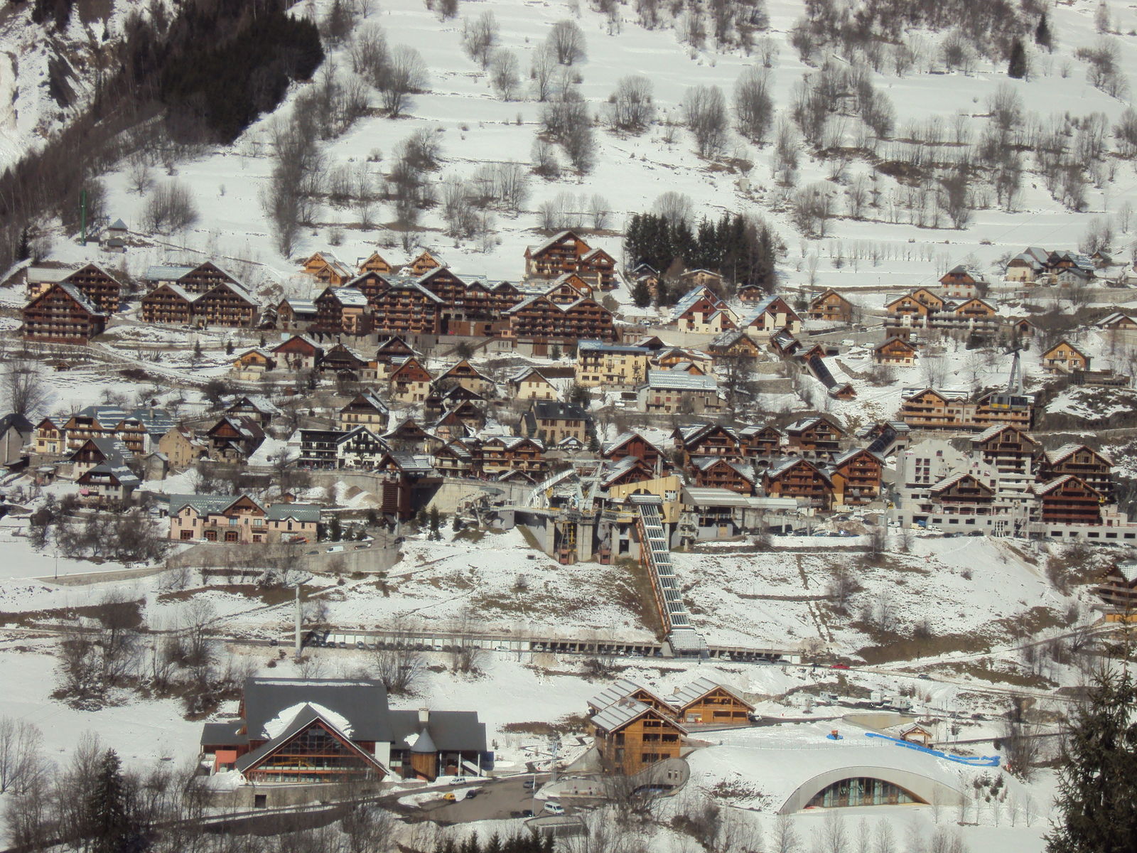 Vaujany — Alpine village in France