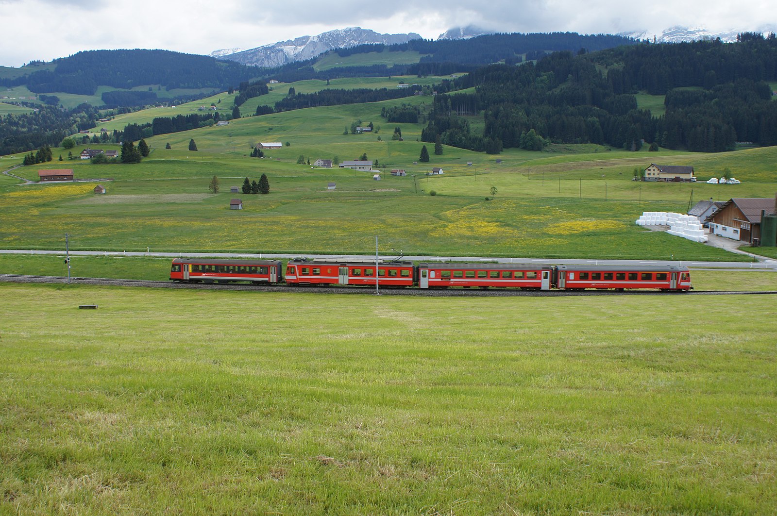 Alpsteinblick – Gonten — Alpine village in Switzerland