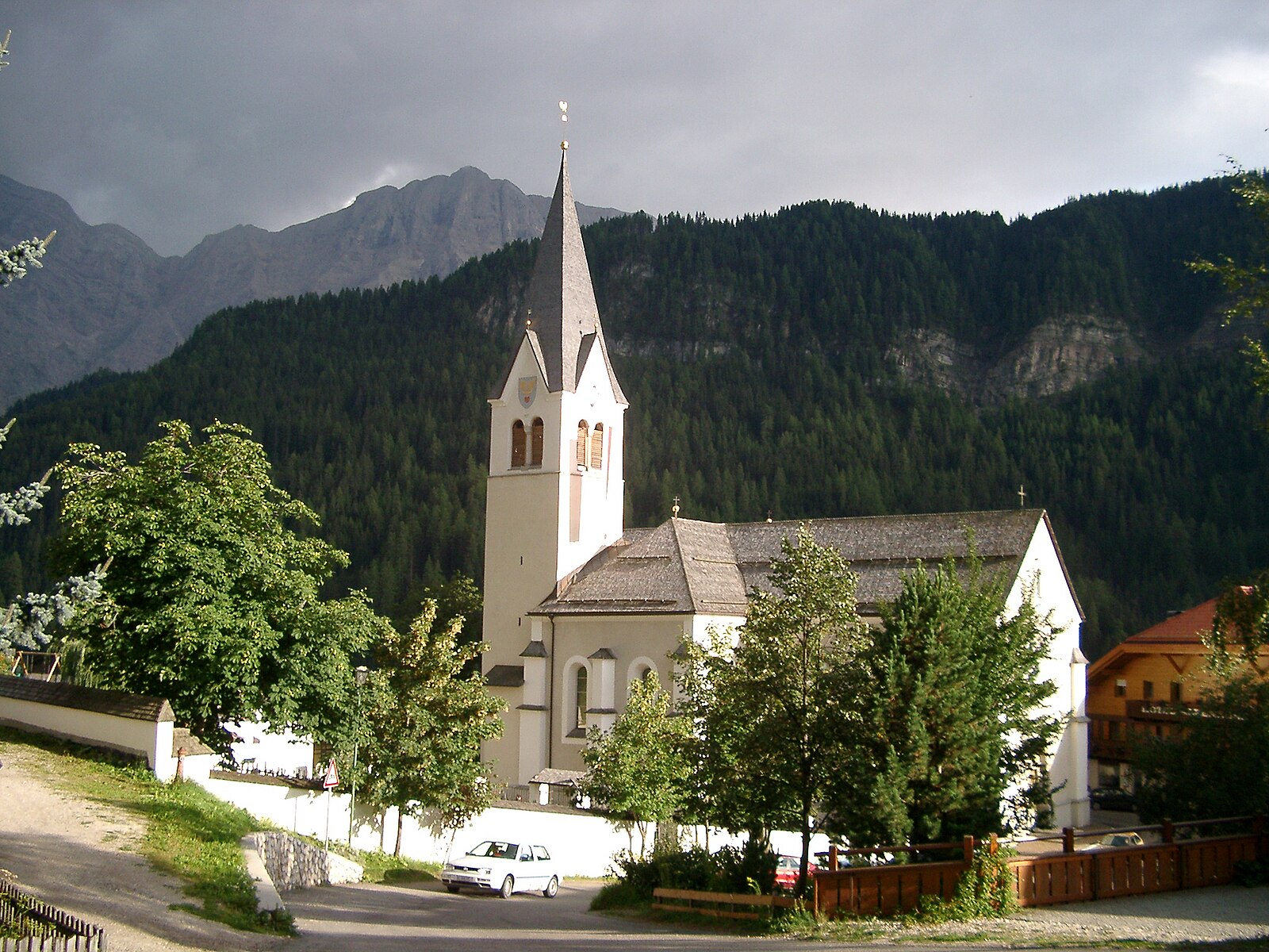 Vals Valles — Alpine village in Italy