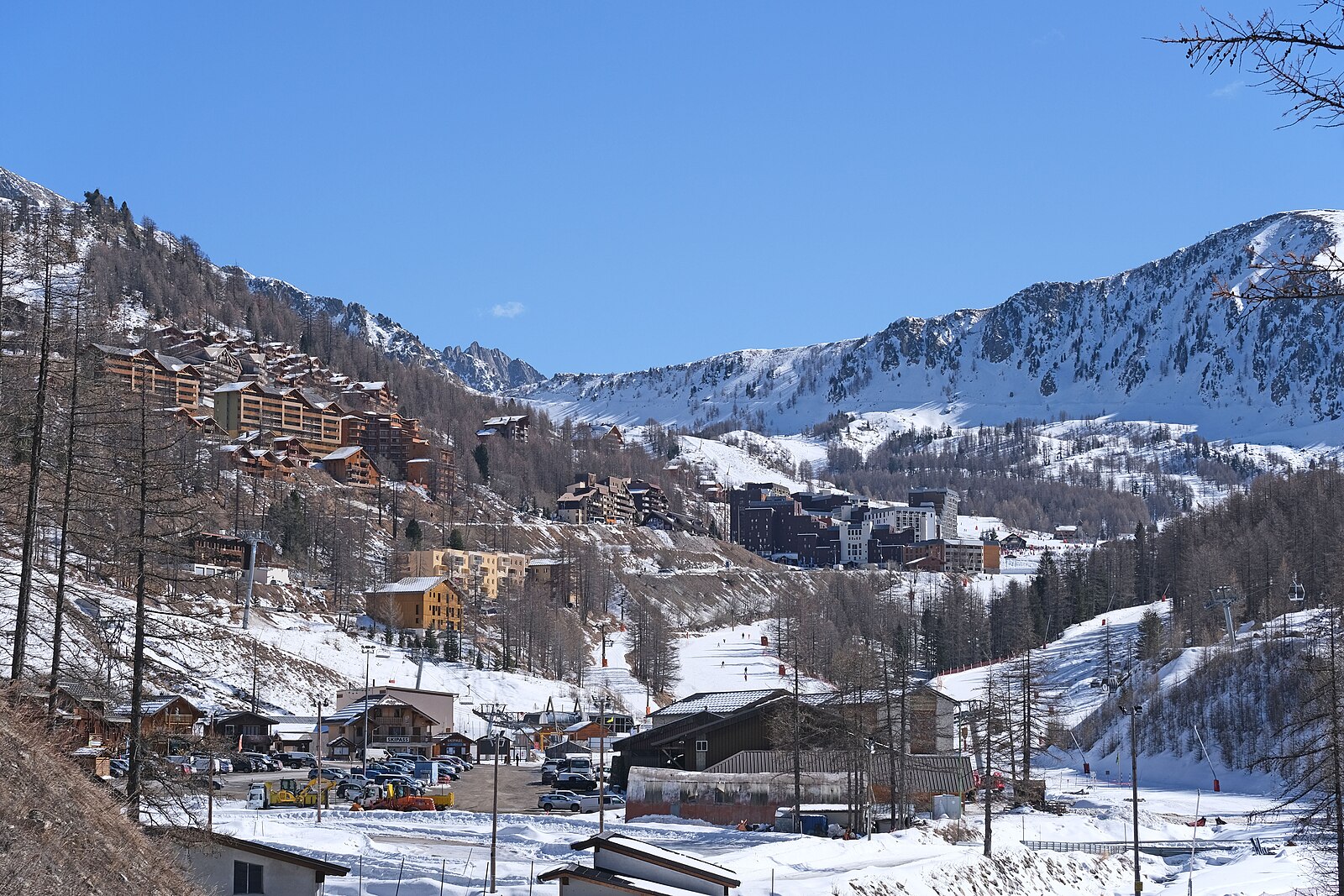 Isola 2000 — Alpine village in France