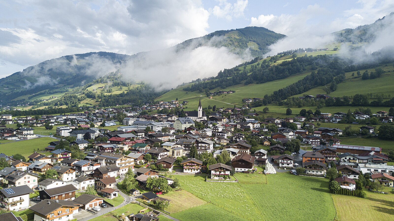 Uttendorf — Alpine village in Austria