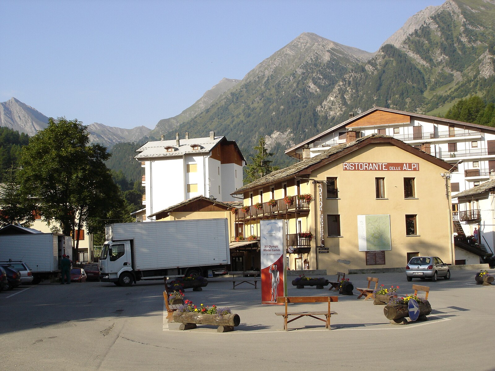 Prali — Alpine village in Italy