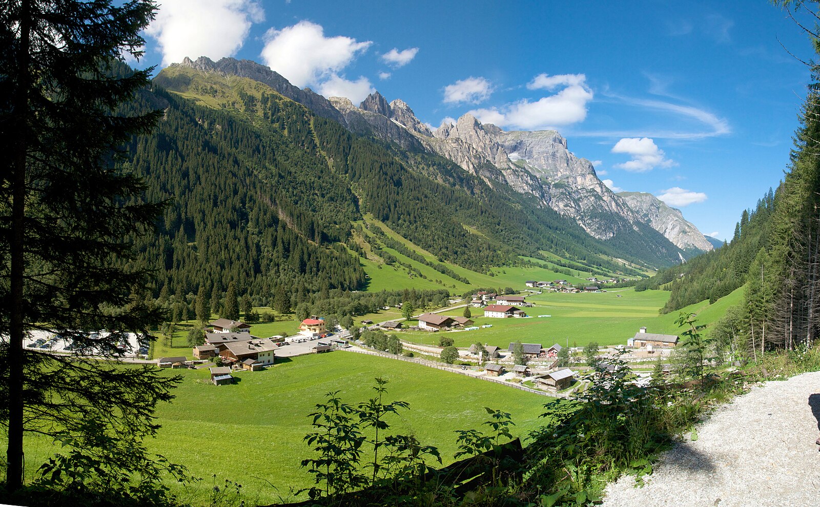 Gschnitz — Alpine village in Austria
